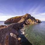 Elexburu Landa Turisticos Rurales 4*
